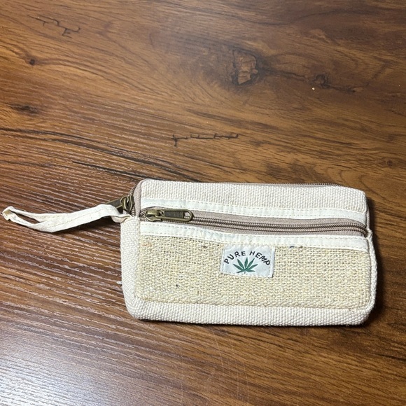 Handbags - Pure Hemp Cream Wristlet NWOT